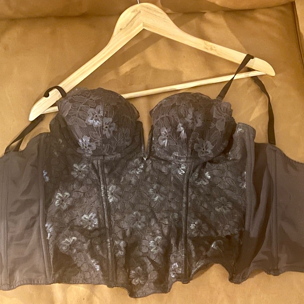 Victoria’s Secret Black Basque/Corset (Never Worn but without tags)